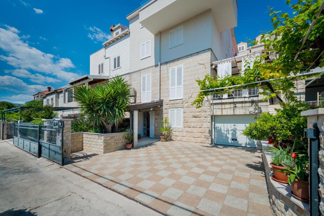 Superior Stunning Apartment Gravosa With A Free Parking Dubrovnik Ngoại thất bức ảnh