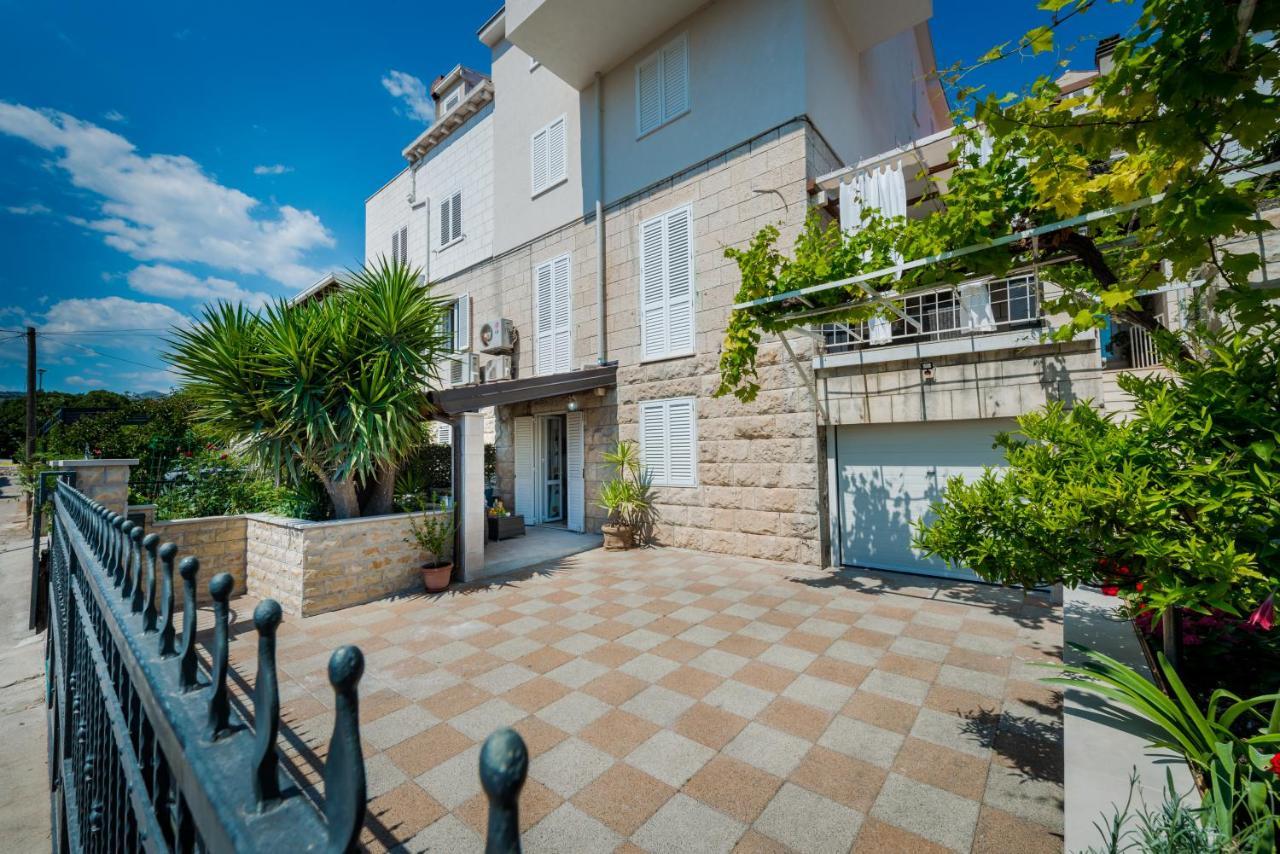 Superior Stunning Apartment Gravosa With A Free Parking Dubrovnik Ngoại thất bức ảnh