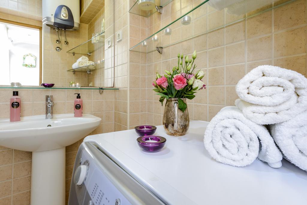 Superior Stunning Apartment Gravosa With A Free Parking Dubrovnik Ngoại thất bức ảnh