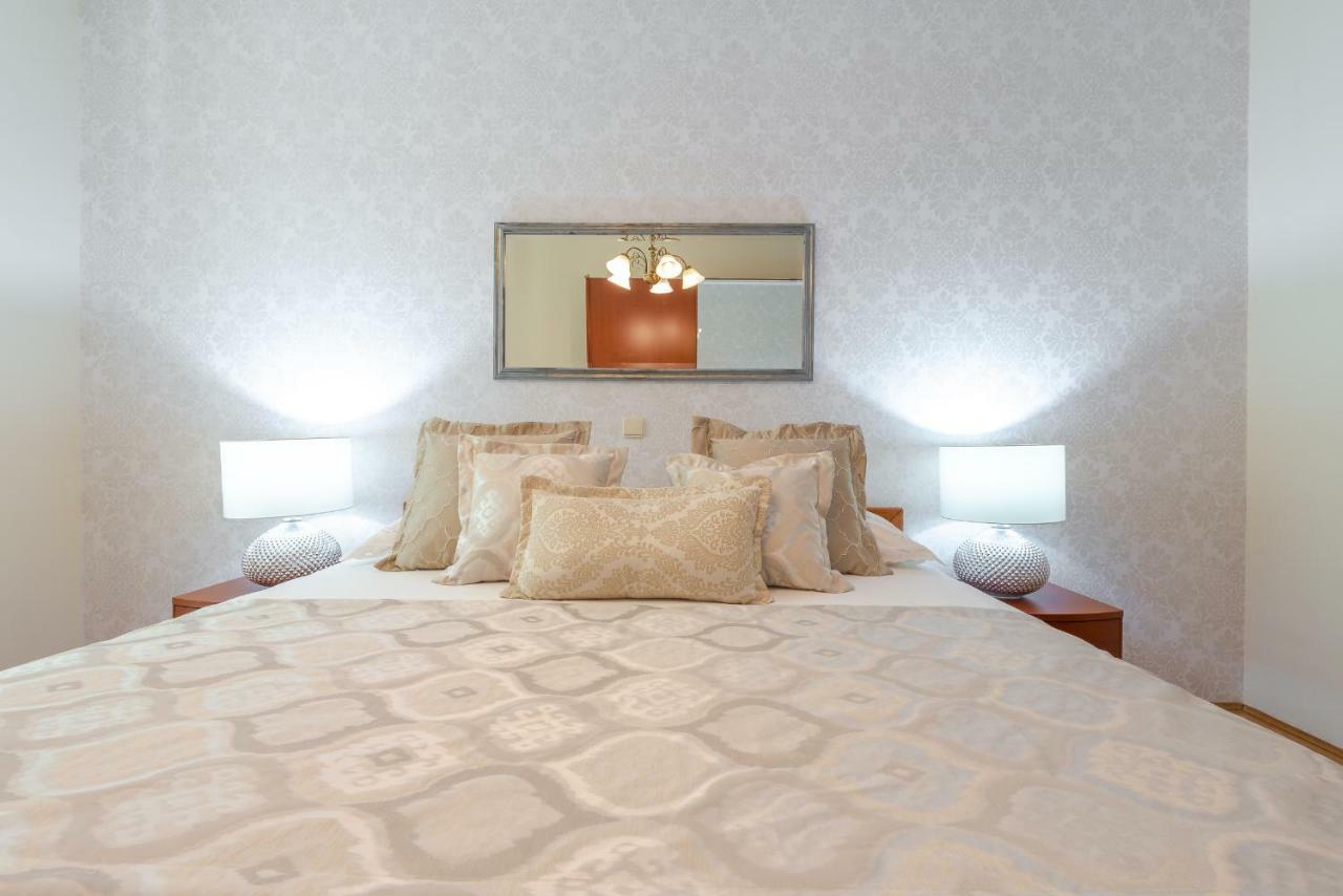 Superior Stunning Apartment Gravosa With A Free Parking Dubrovnik Ngoại thất bức ảnh