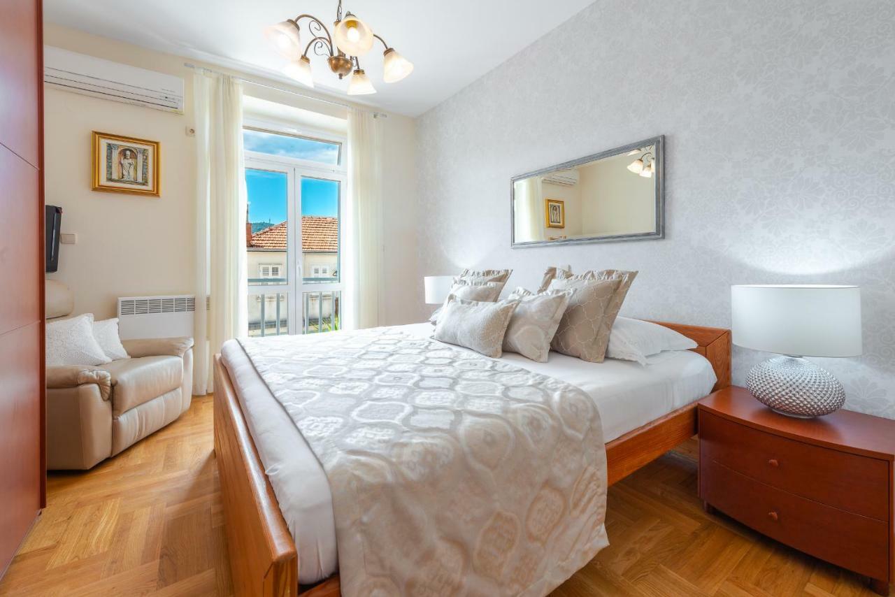 Superior Stunning Apartment Gravosa With A Free Parking Dubrovnik Ngoại thất bức ảnh