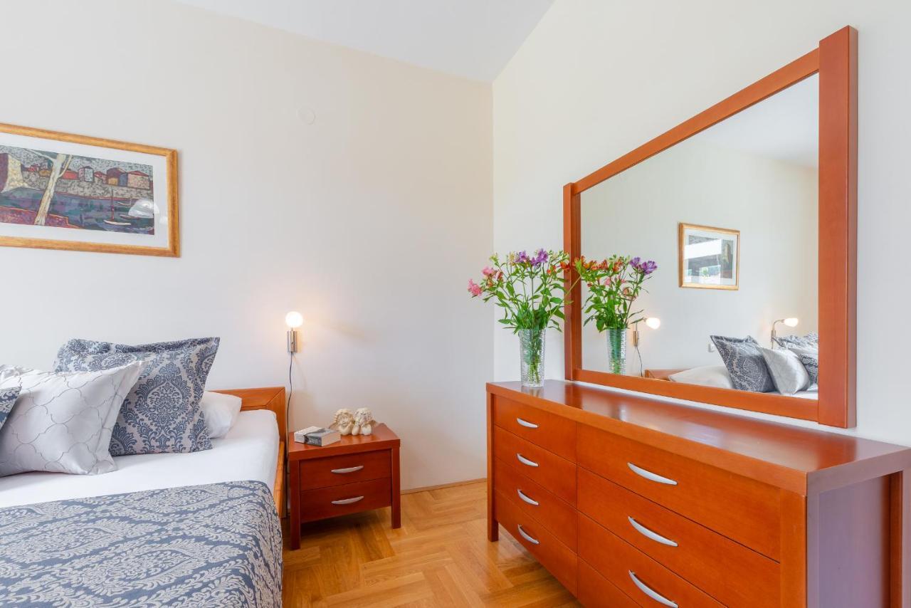 Superior Stunning Apartment Gravosa With A Free Parking Dubrovnik Ngoại thất bức ảnh